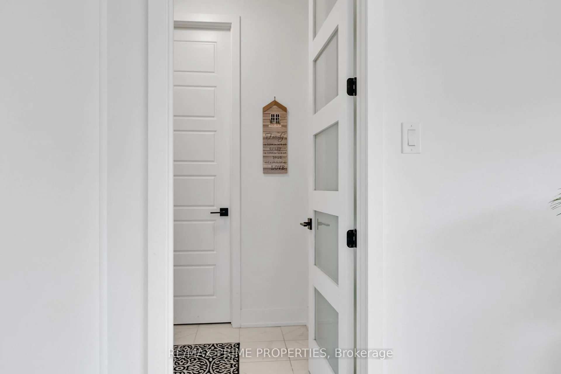 Photo 15 of 720 Fenwick Way, Ottawa, Barrhaven - Stonebridge — HOMEH