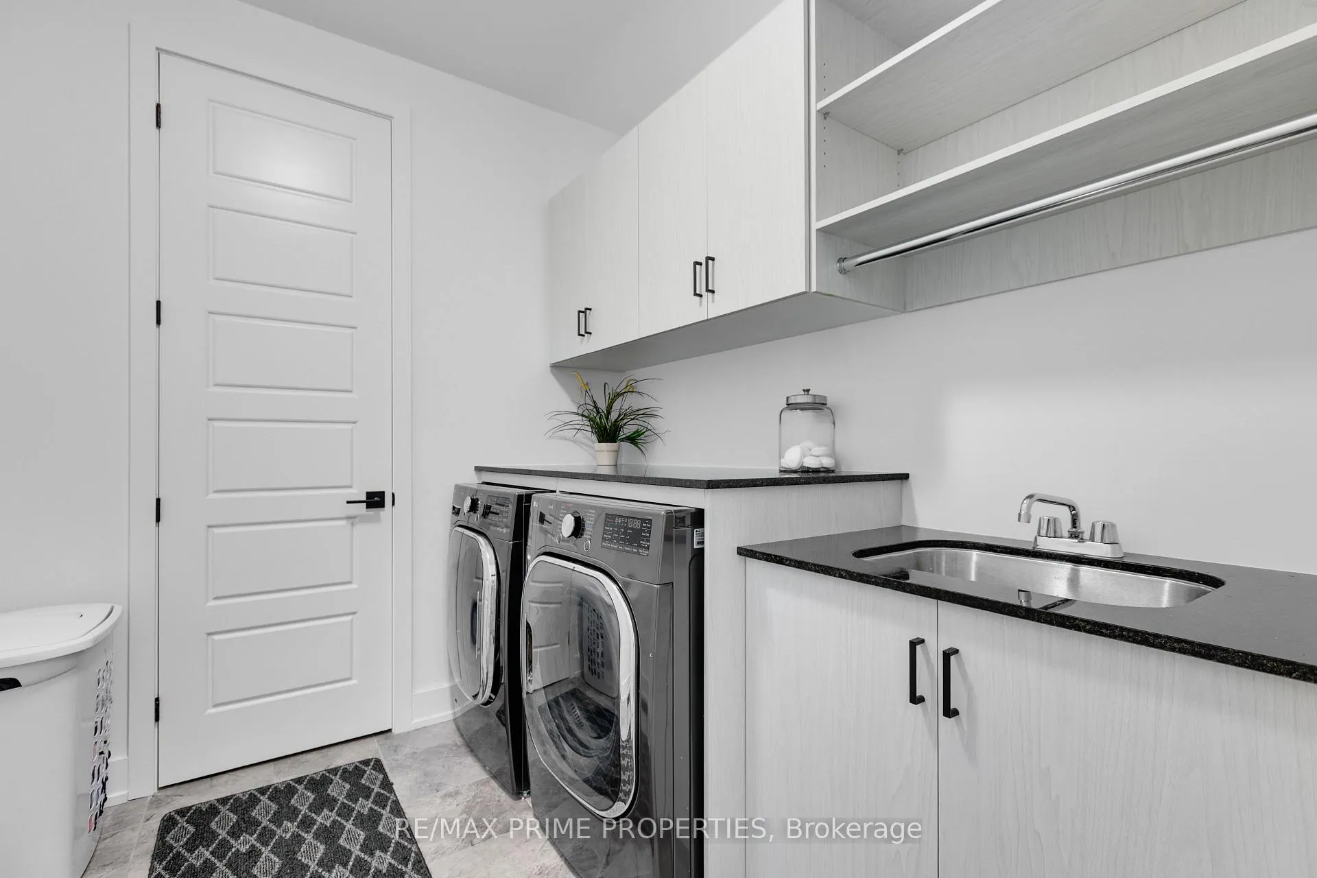 Photo 33 of 720 Fenwick Way, Ottawa, Barrhaven - Stonebridge — HOMEH