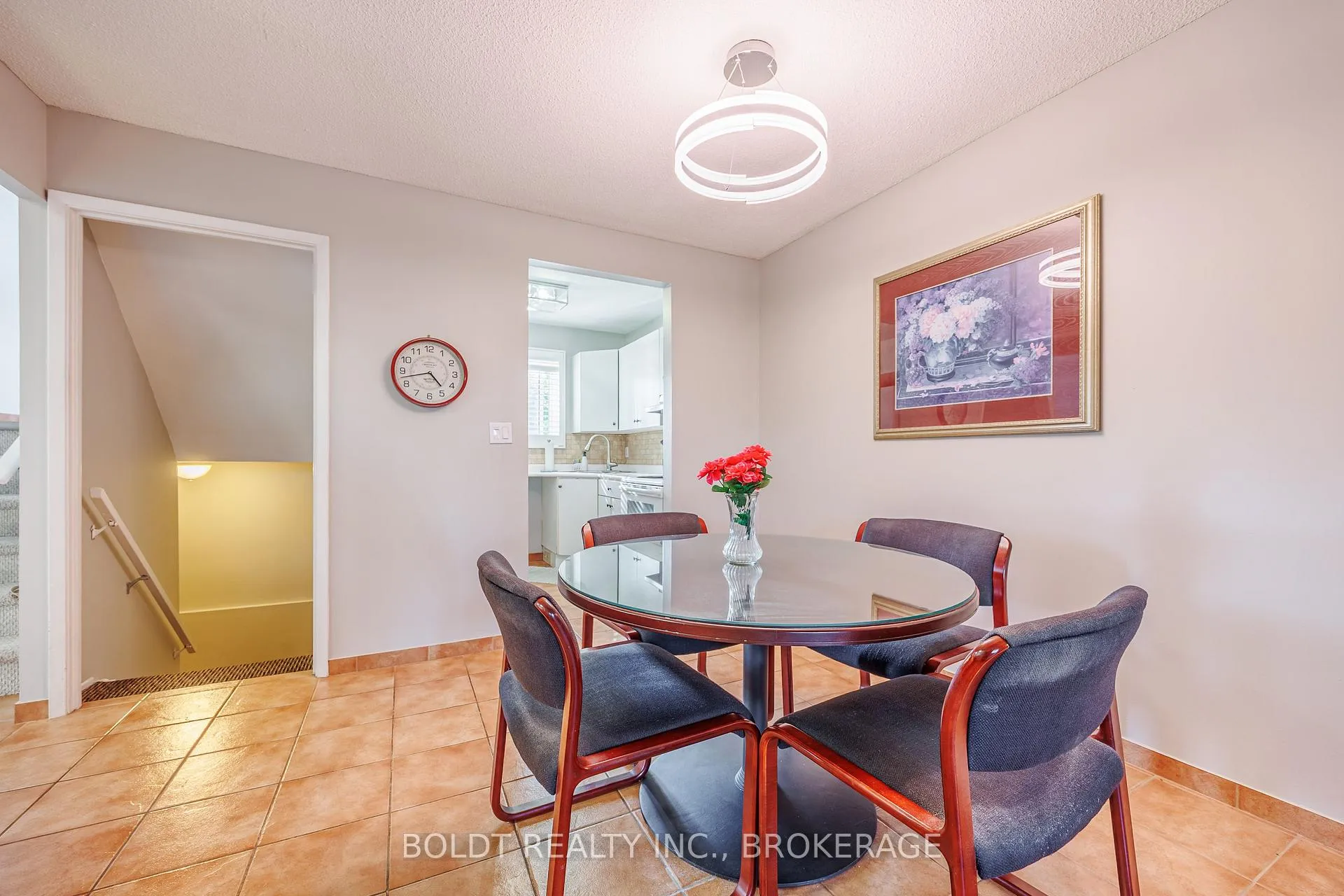 Photo 6 of Unit 27, 302 Vine Street, St. Catharines, Carlton/Bunting — HOMEH