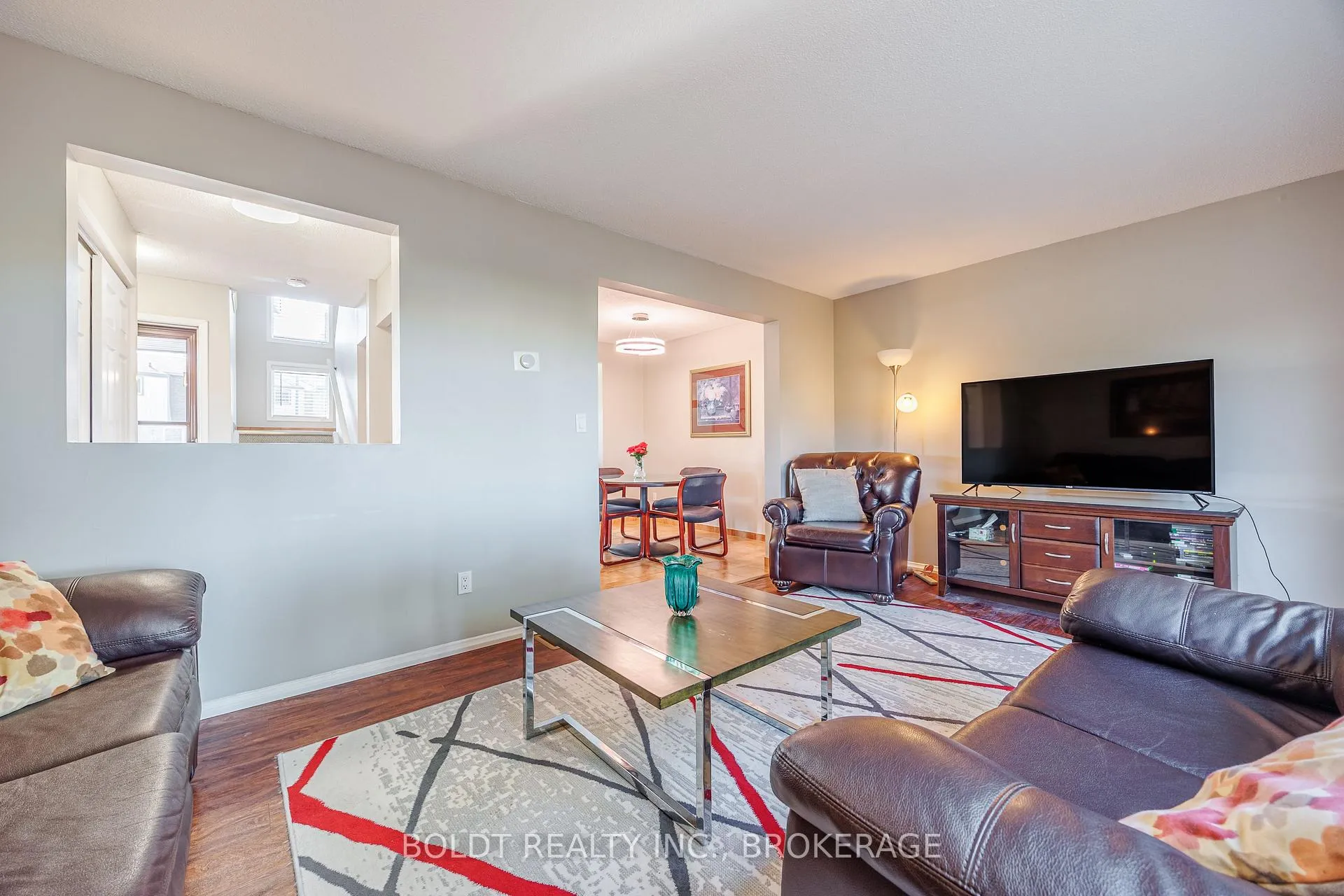 Photo 8 of Unit 27, 302 Vine Street, St. Catharines, Carlton/Bunting — HOMEH