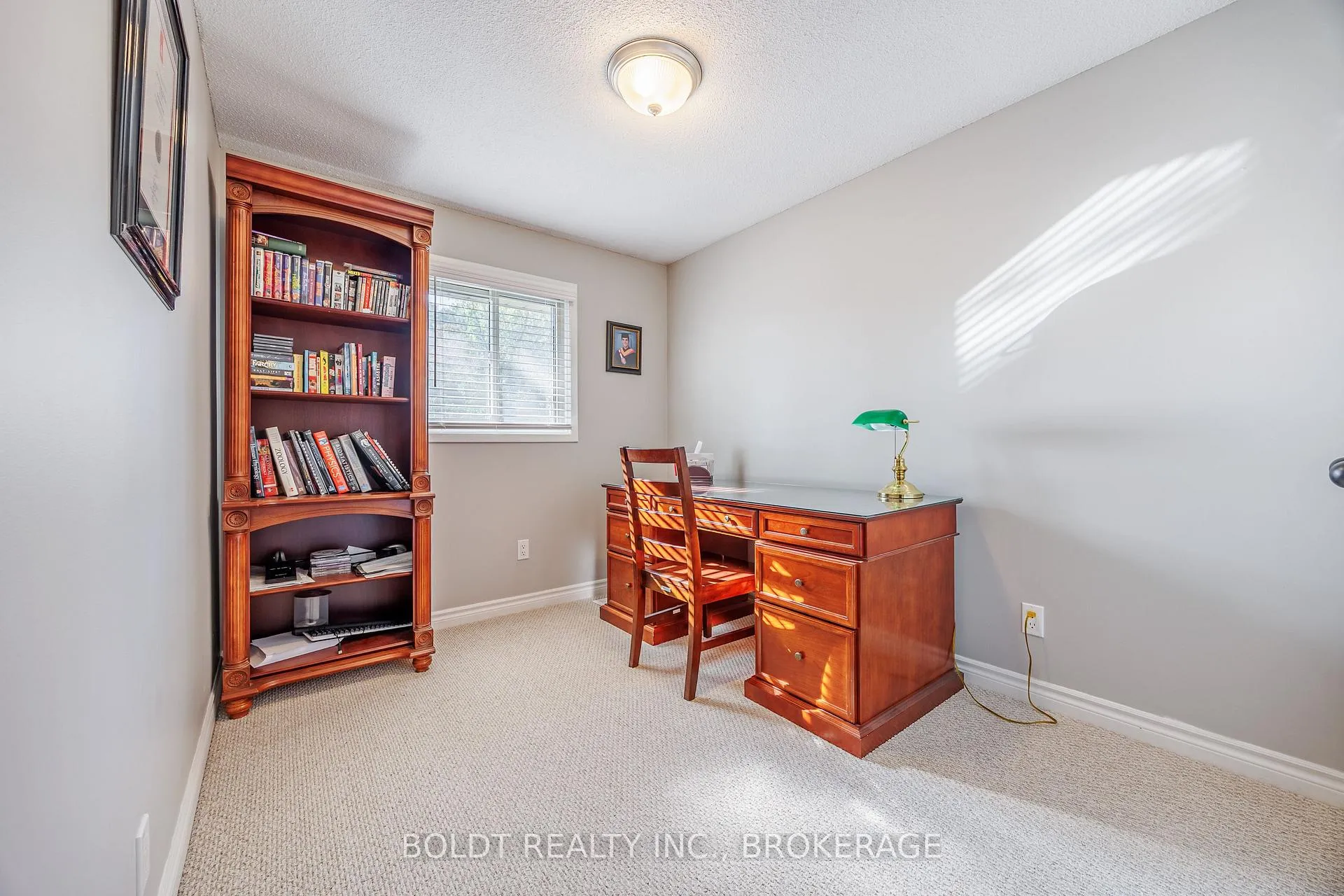Photo 12 of Unit 27, 302 Vine Street, St. Catharines, Carlton/Bunting — HOMEH