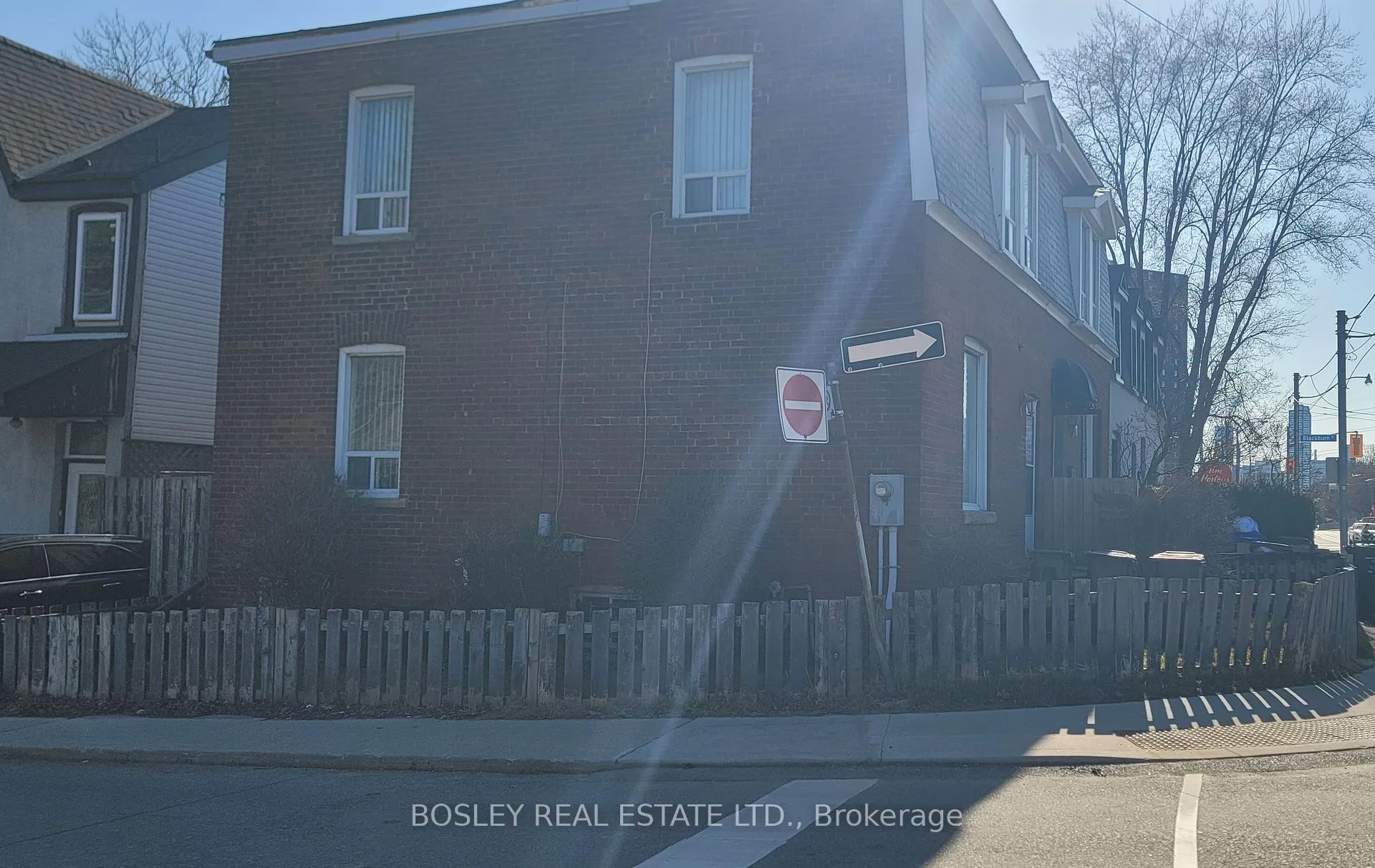 Photo 2 of 242 Munro Street, Toronto, South Riverdale — HOMEH