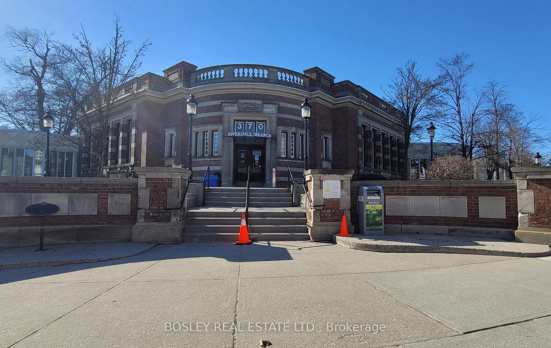 Photo 5 of 242 Munro Street, Toronto, South Riverdale — HOMEH