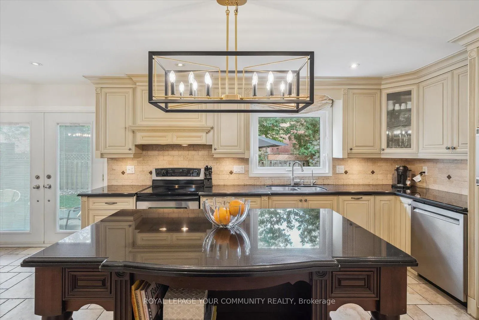 Photo 8 of 66 Palmerston Drive, Vaughan, Beverley Glen — HOMEH
