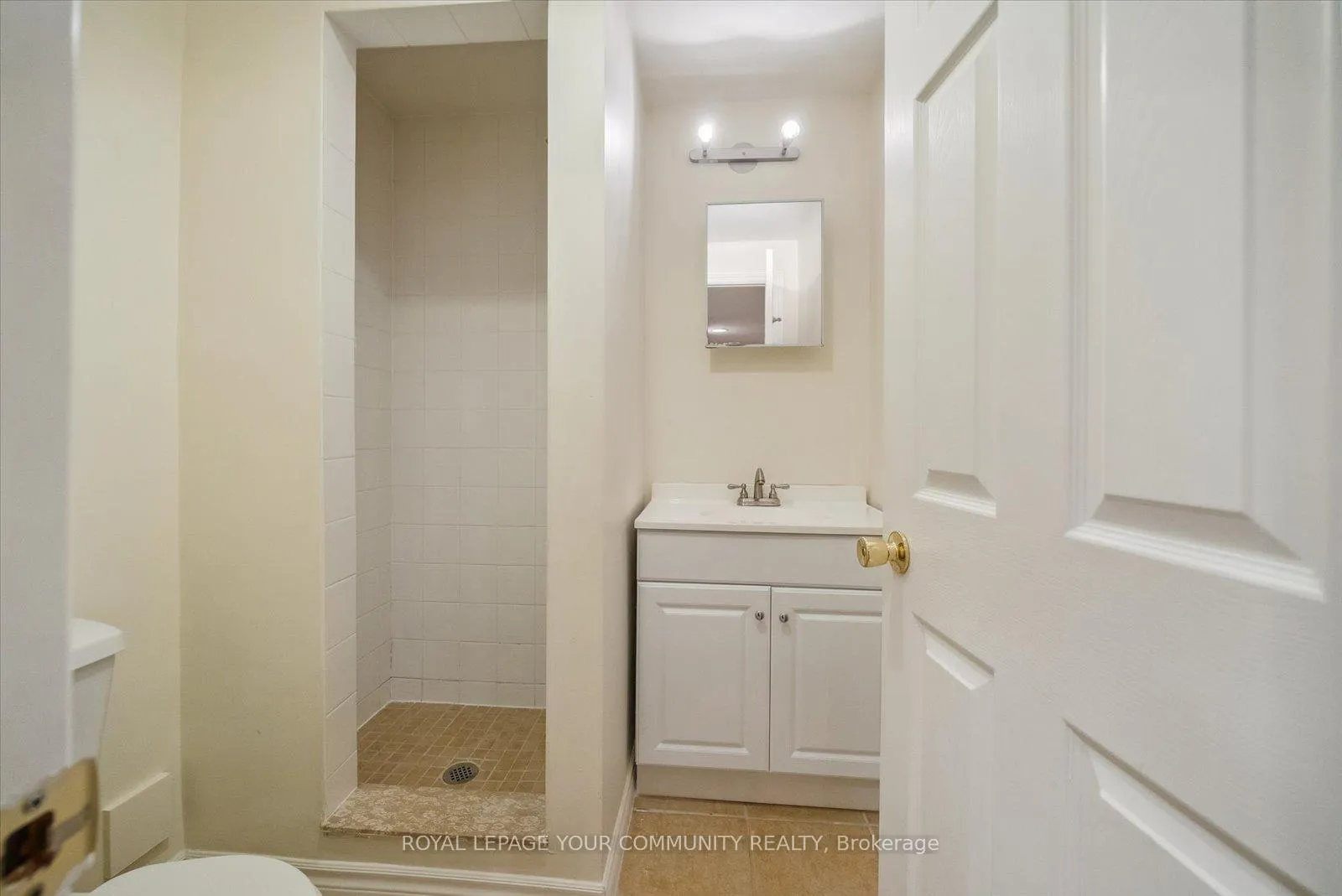 Photo 35 of 66 Palmerston Drive, Vaughan, Beverley Glen — HOMEH