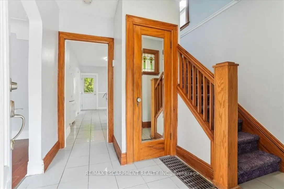 Photo 4 of 1160 King Street W, Hamilton, Westdale — HOMEH