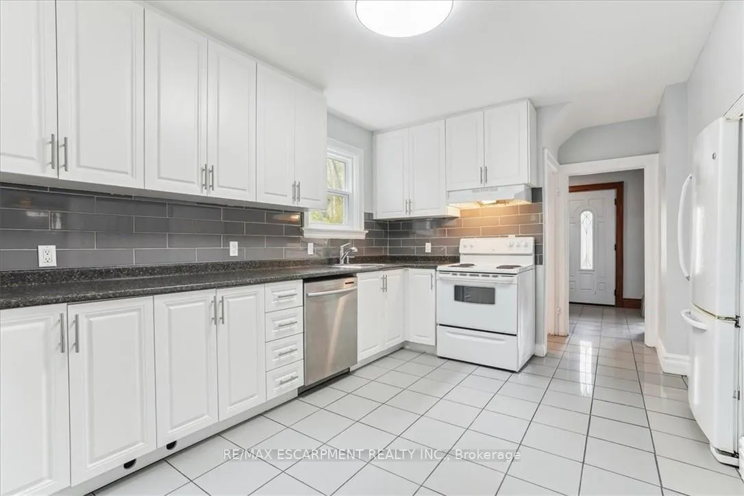 Photo 9 of 1160 King Street W, Hamilton, Westdale — HOMEH