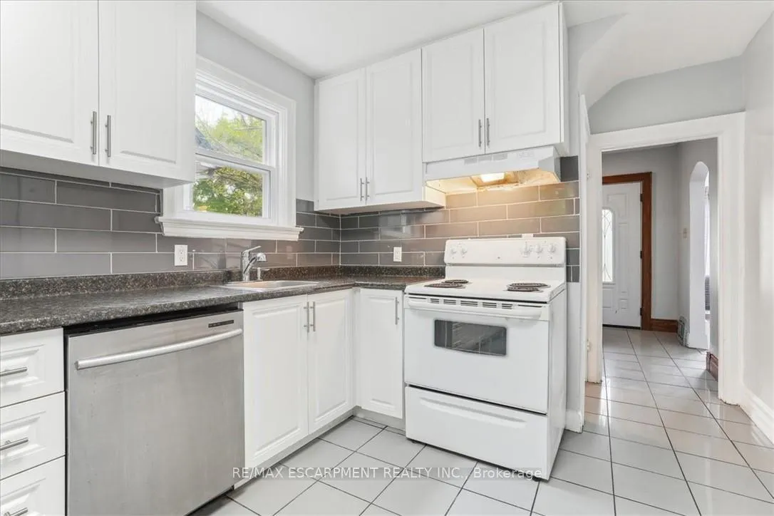 Photo 10 of 1160 King Street W, Hamilton, Westdale — HOMEH