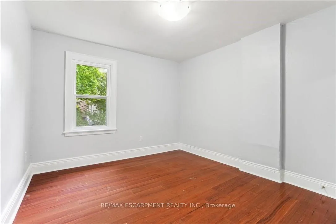 Photo 20 of 1160 King Street W, Hamilton, Westdale — HOMEH