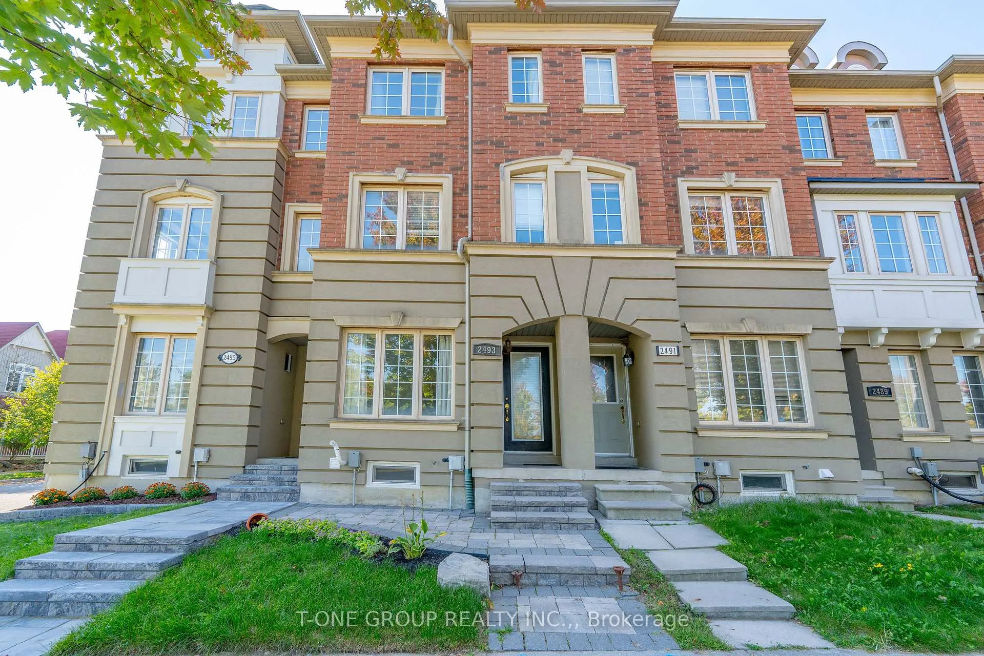 Photo 4 of 2493 Bur Oak Avenue, Markham, Cornell — HOMEH