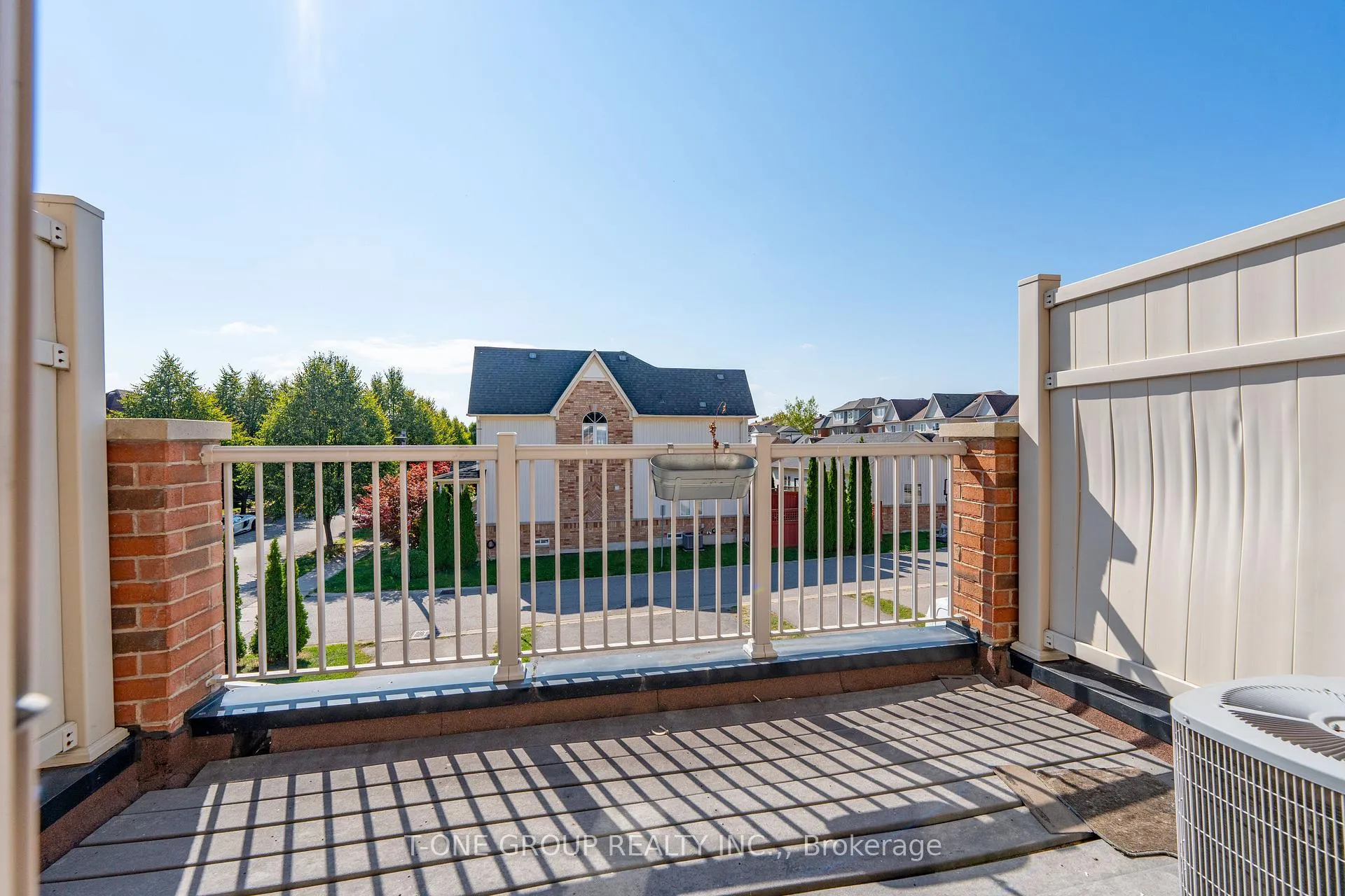 Photo 21 of 2493 Bur Oak Avenue, Markham, Cornell — HOMEH