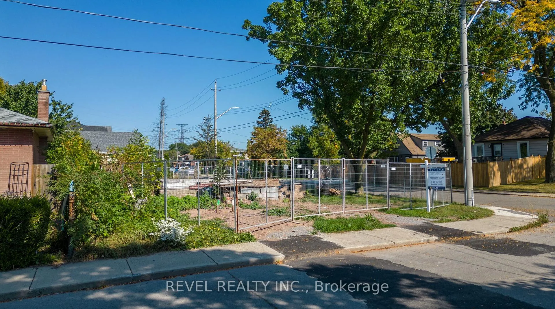 Photo 5 of 213 Grace Avenue, Hamilton, Parkview — HOMEH