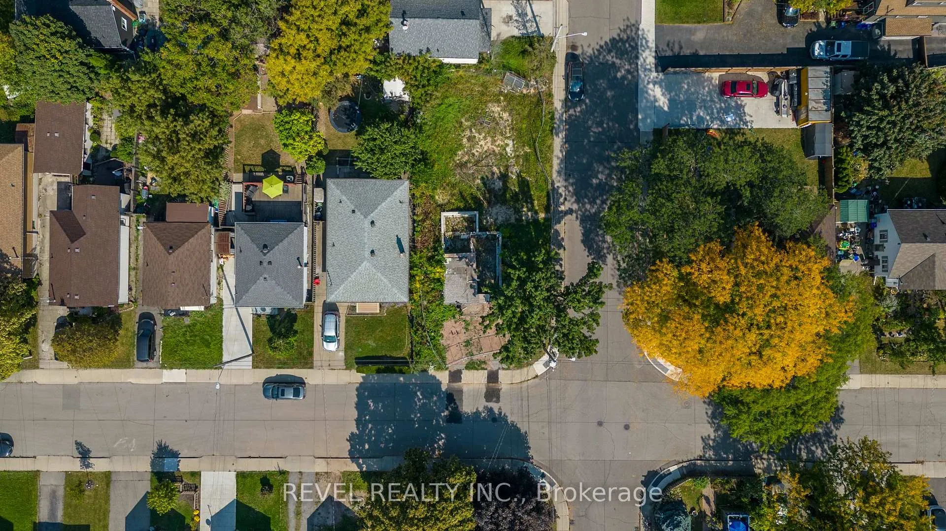Photo 14 of 213 Grace Avenue, Hamilton, Parkview — HOMEH