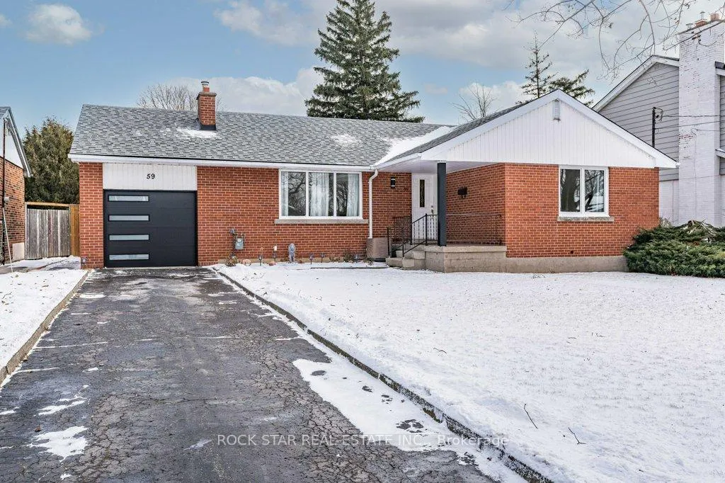 Photo 1 of 59 Kings Forest Drive, Hamilton, Huntington — HOMEH