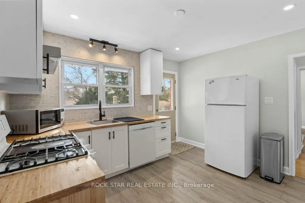 Photo 8 of 59 Kings Forest Drive, Hamilton, Huntington — HOMEH
