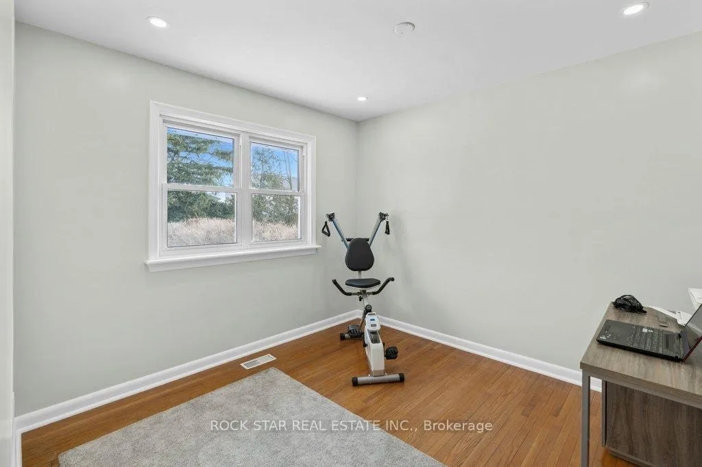 Photo 16 of 59 Kings Forest Drive, Hamilton, Huntington — HOMEH