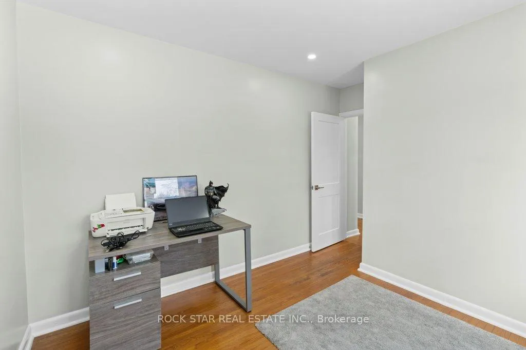 Photo 17 of 59 Kings Forest Drive, Hamilton, Huntington — HOMEH