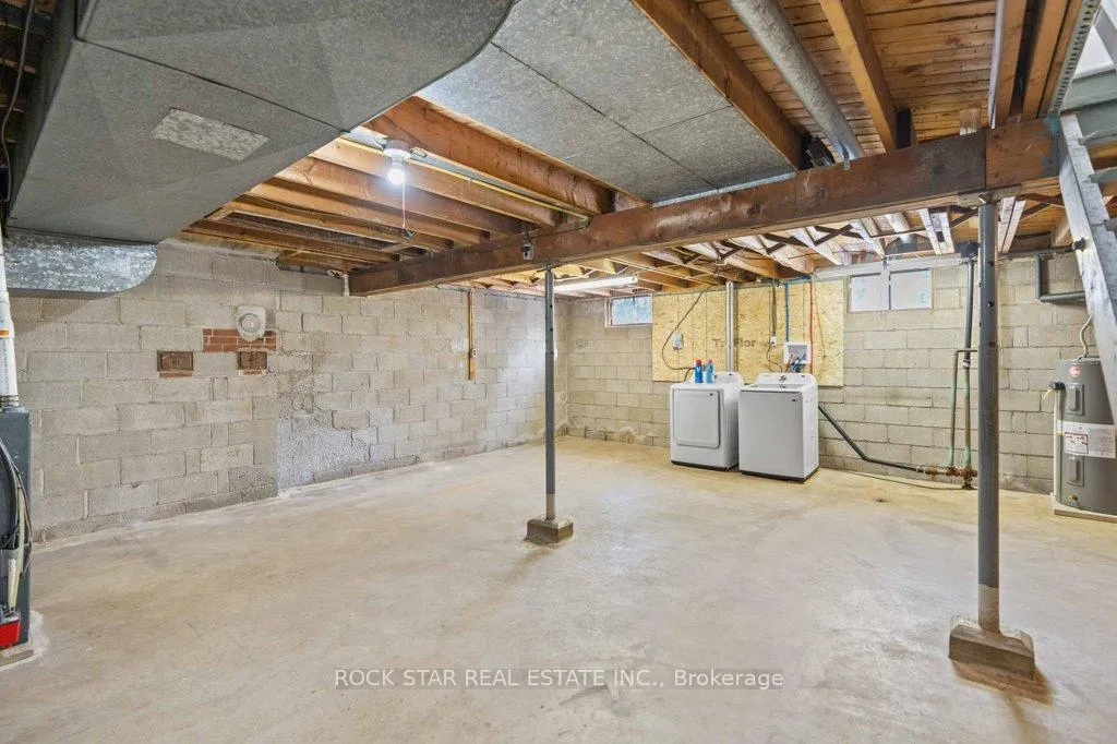 Photo 20 of 59 Kings Forest Drive, Hamilton, Huntington — HOMEH