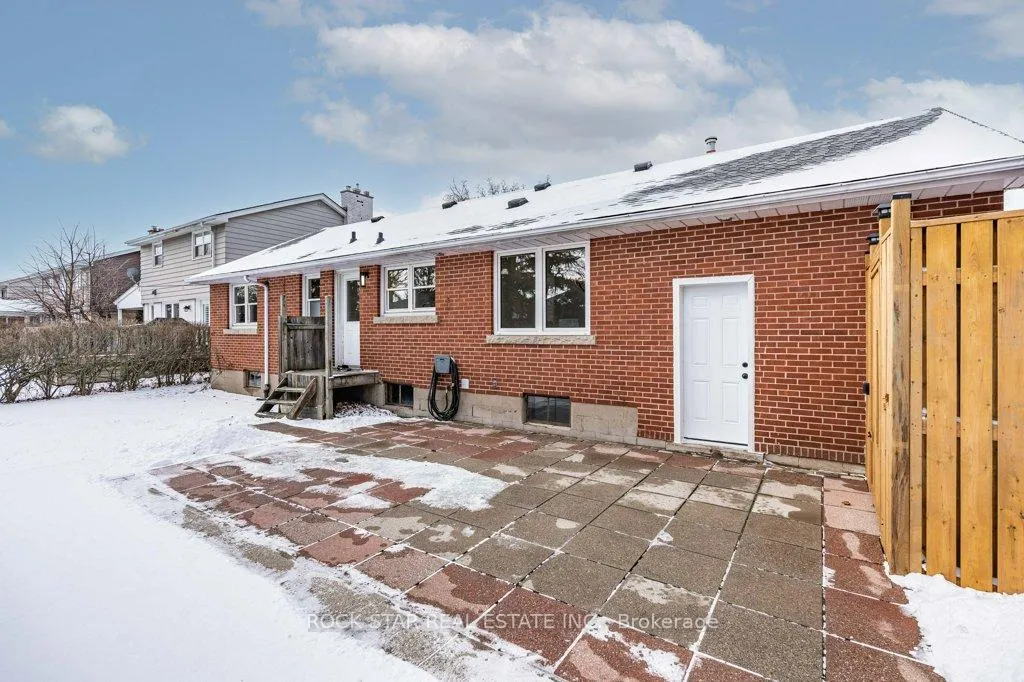 Photo 25 of 59 Kings Forest Drive, Hamilton, Huntington — HOMEH