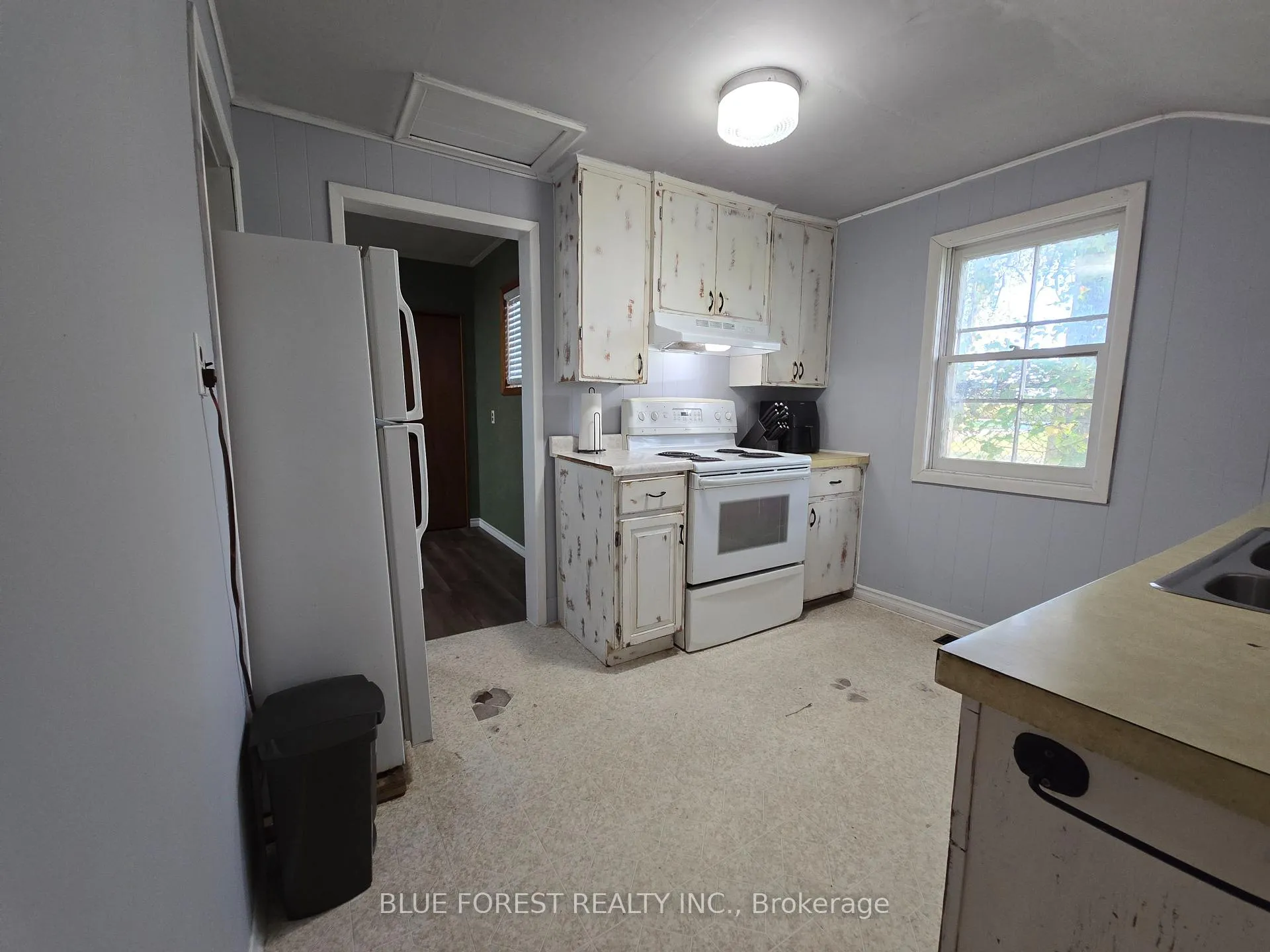 Photo 13 of 138 Centre Street, West Elgin, Rodney — HOMEH
