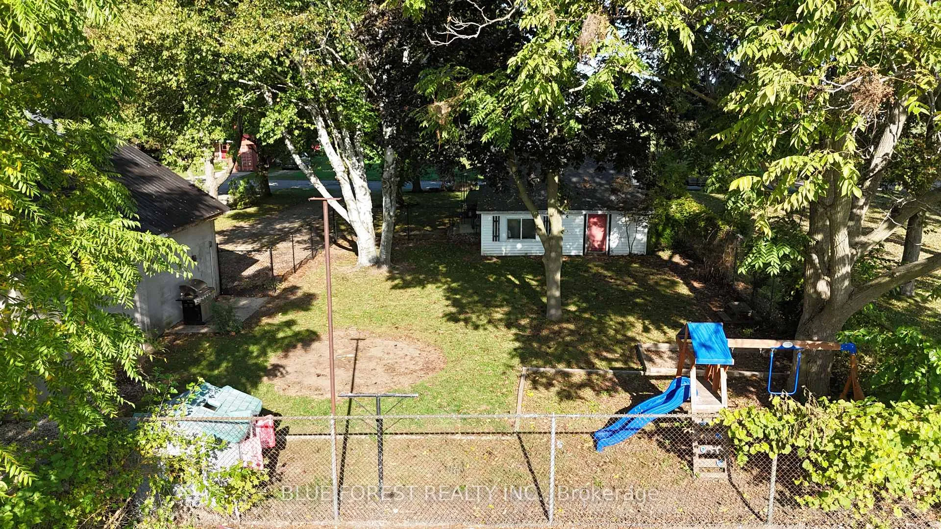 Photo 33 of 138 Centre Street, West Elgin, Rodney — HOMEH