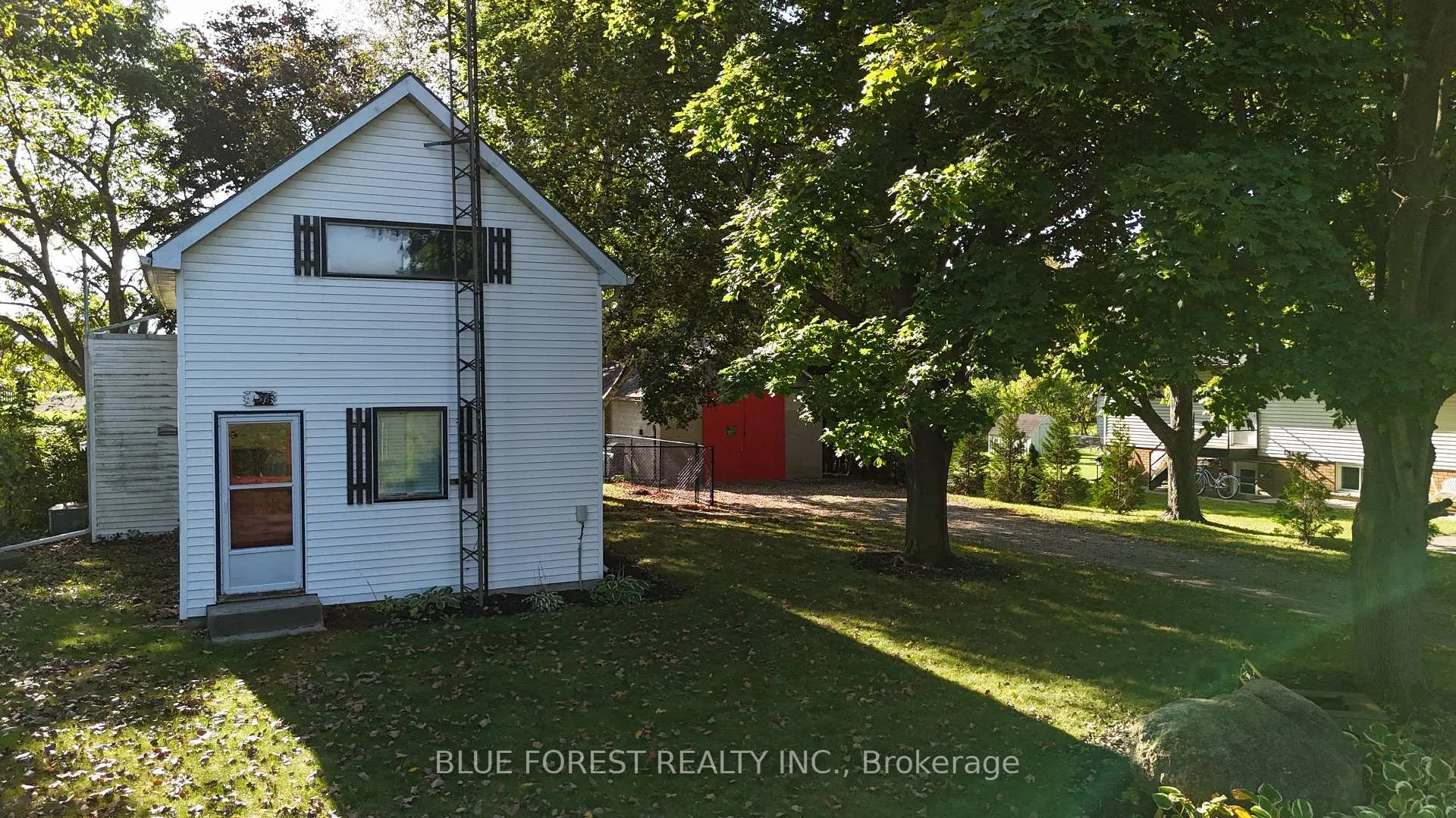 Photo 35 of 138 Centre Street, West Elgin, Rodney — HOMEH
