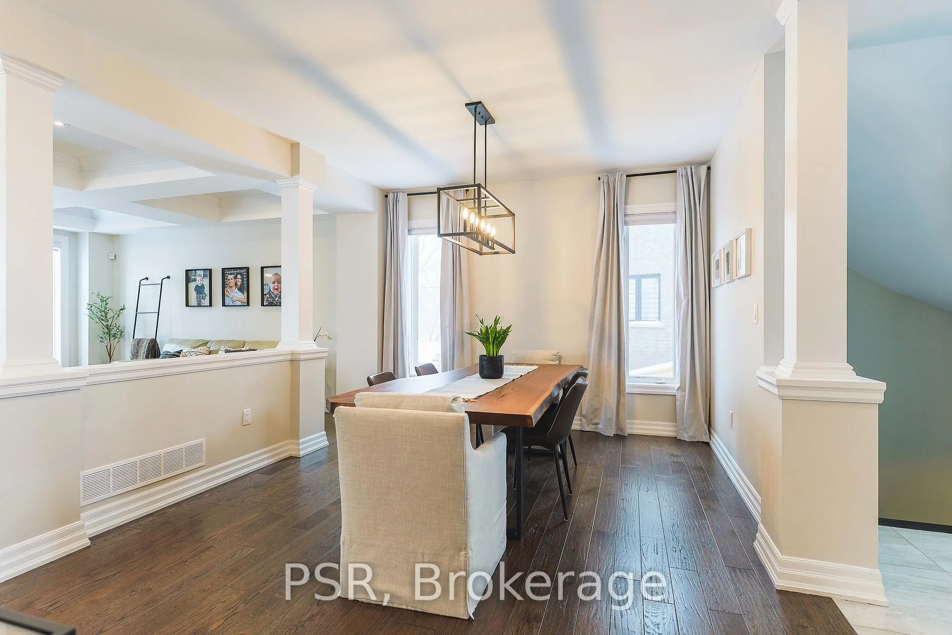 Photo 7 of 36 Scanlon Place, Hamilton, Ancaster — HOMEH