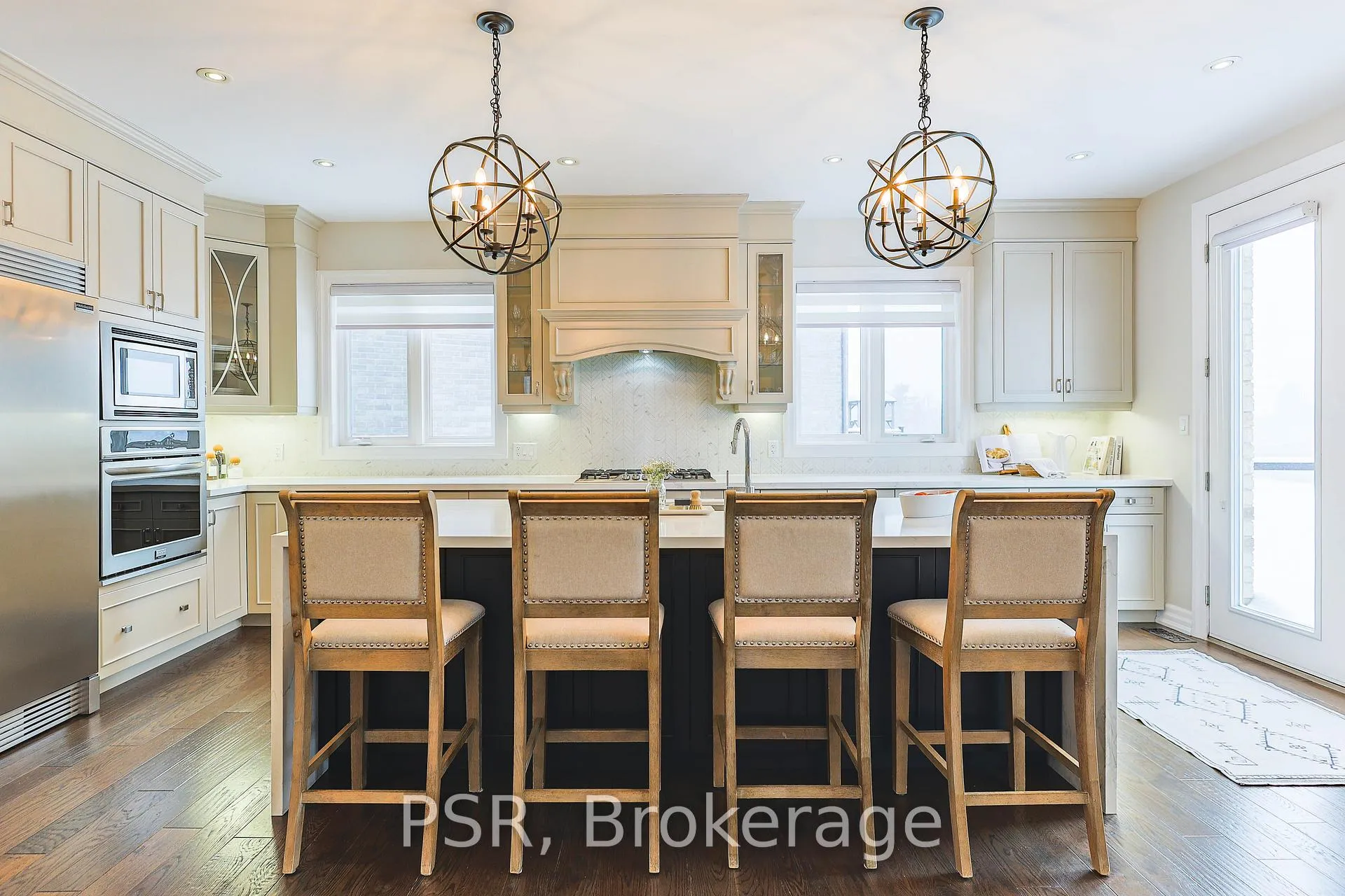 Photo 10 of 36 Scanlon Place, Hamilton, Ancaster — HOMEH