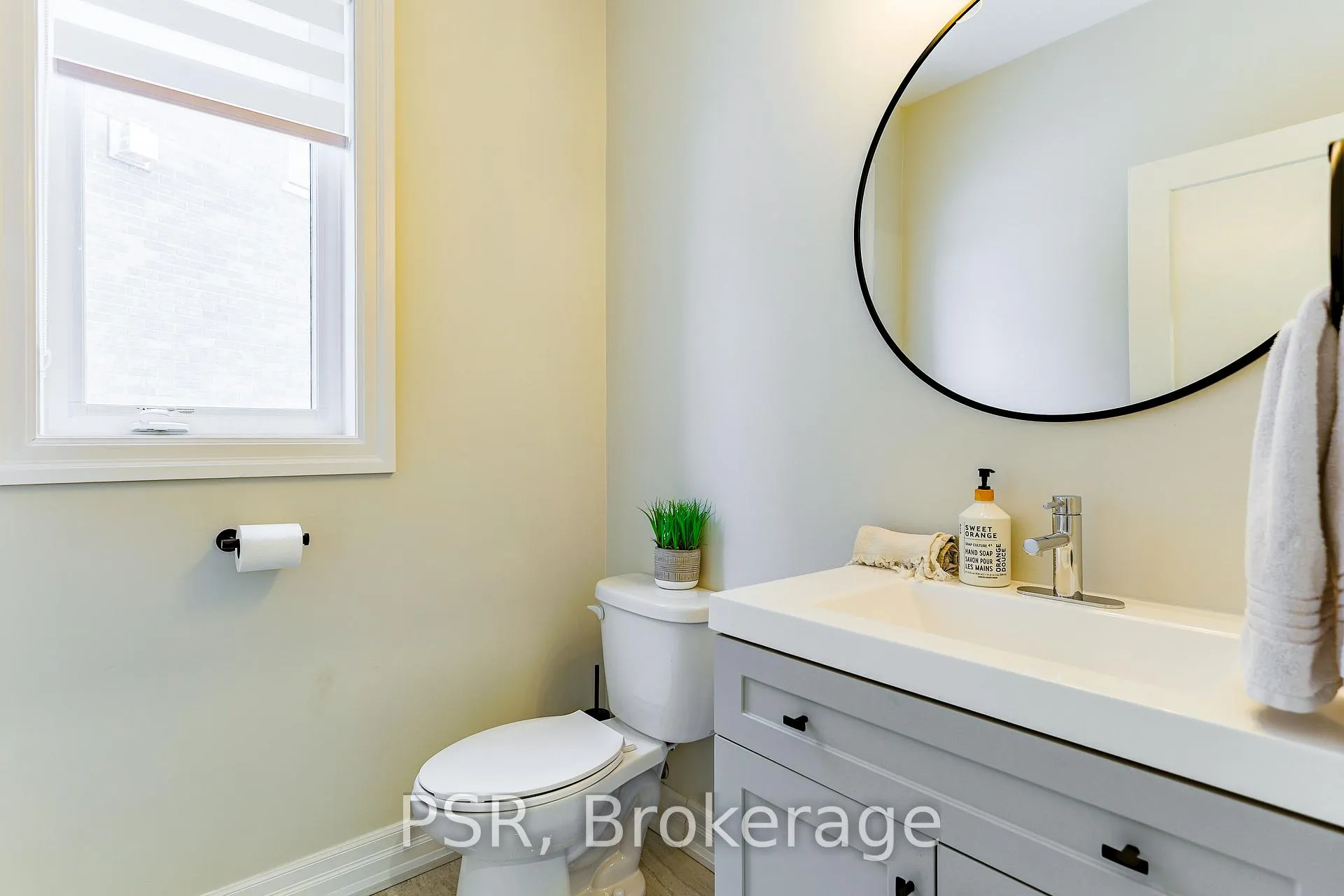 Photo 15 of 36 Scanlon Place, Hamilton, Ancaster — HOMEH