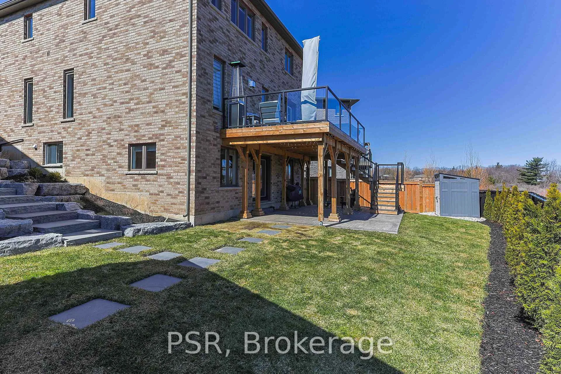 Photo 38 of 36 Scanlon Place, Hamilton, Ancaster — HOMEH