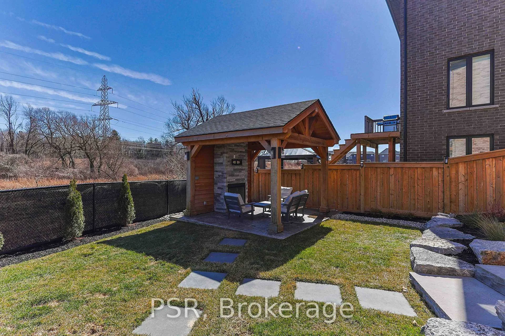 Photo 39 of 36 Scanlon Place, Hamilton, Ancaster — HOMEH