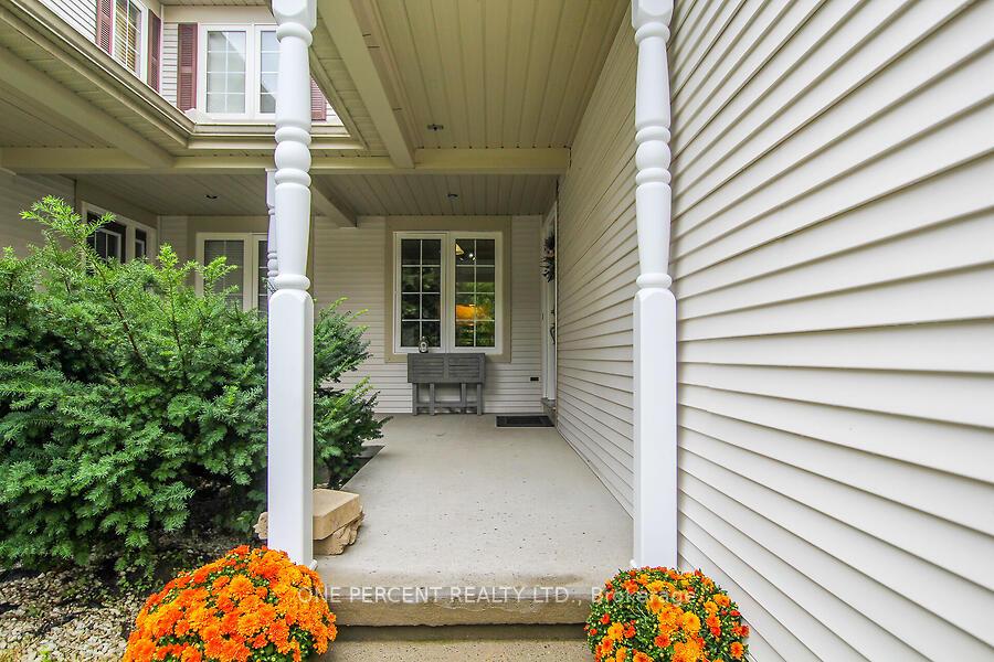 Photo 2 of 44 Fieldberry, Ottawa, Barrhaven - Stonebridge — HOMEH