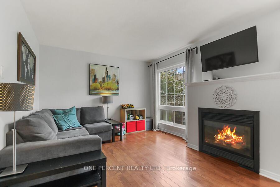 Photo 12 of 44 Fieldberry, Ottawa, Barrhaven - Stonebridge — HOMEH