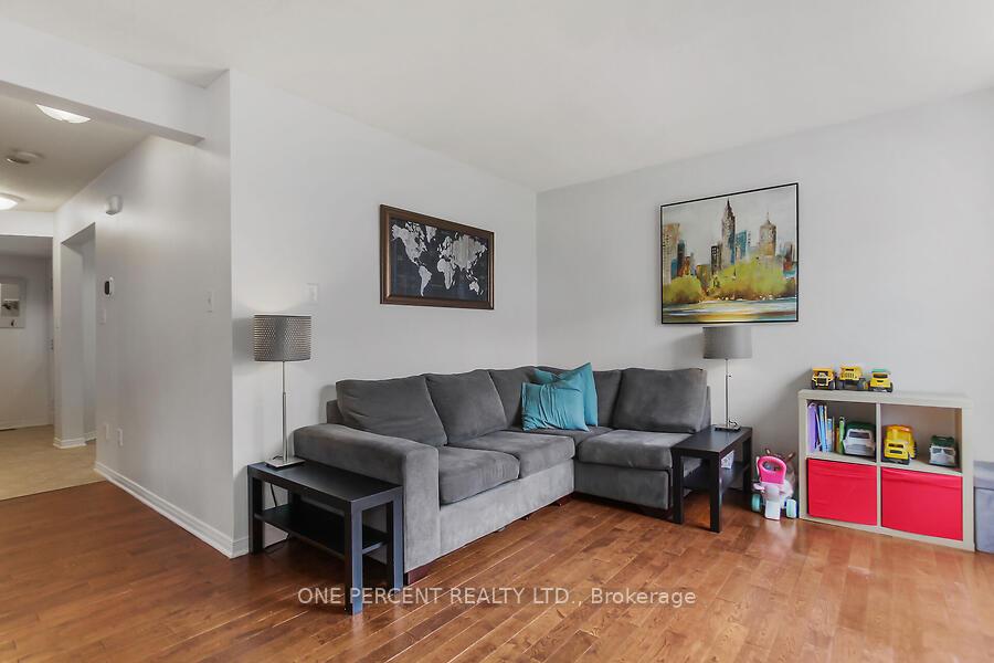 Photo 14 of 44 Fieldberry, Ottawa, Barrhaven - Stonebridge — HOMEH