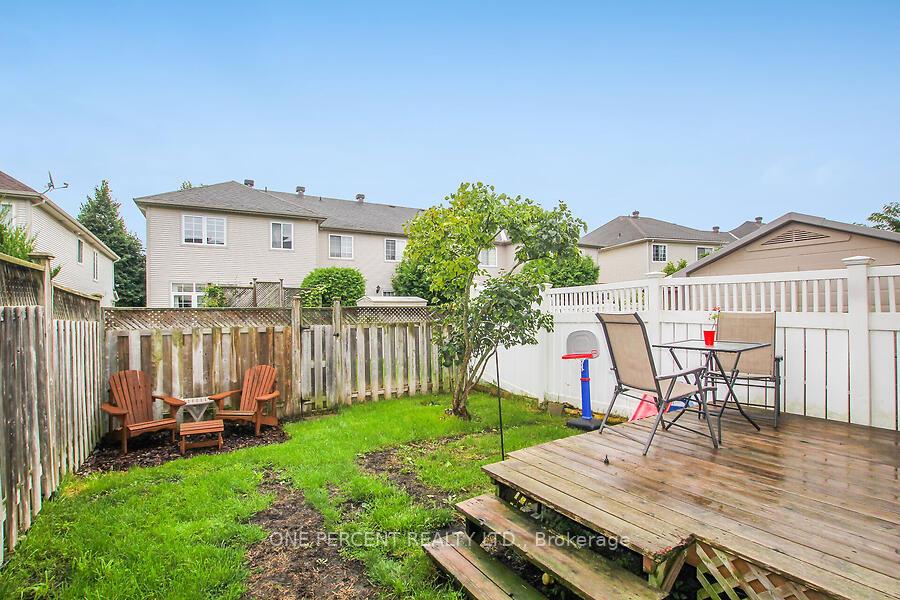 Photo 24 of 44 Fieldberry, Ottawa, Barrhaven - Stonebridge — HOMEH