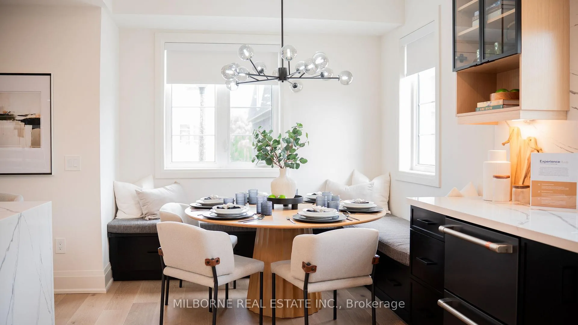 Photo 4 of 50 Fred Beaton Place, King, King City — HOMEH