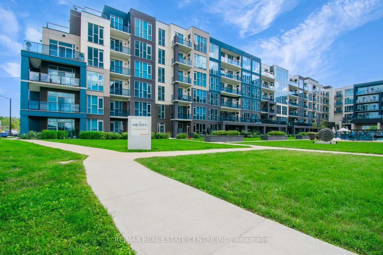 Photo 2 of Unit 535, 16 Concord Place, Grimsby, Grimsby Beach — HOMEH