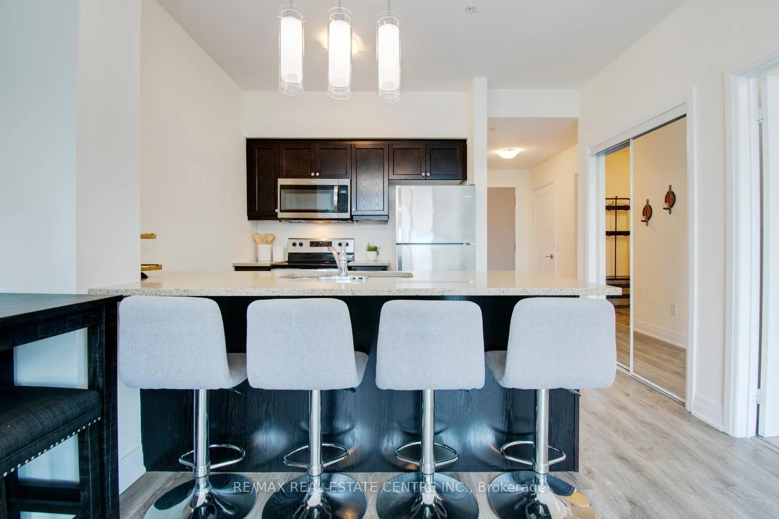 Photo 21 of Unit 535, 16 Concord Place, Grimsby, Grimsby Beach — HOMEH