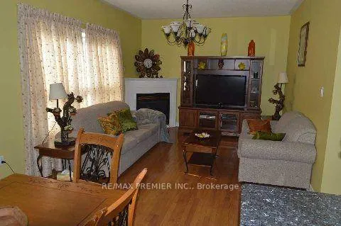 Photo 2 of 128 Boom Road, Vaughan, Vellore Village — HOMEH