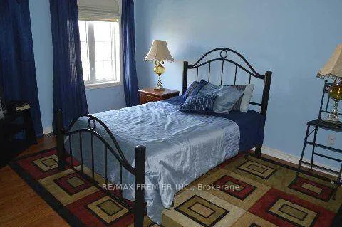 Photo 3 of 128 Boom Road, Vaughan, Vellore Village — HOMEH