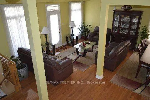 Photo 6 of 128 Boom Road, Vaughan, Vellore Village — HOMEH