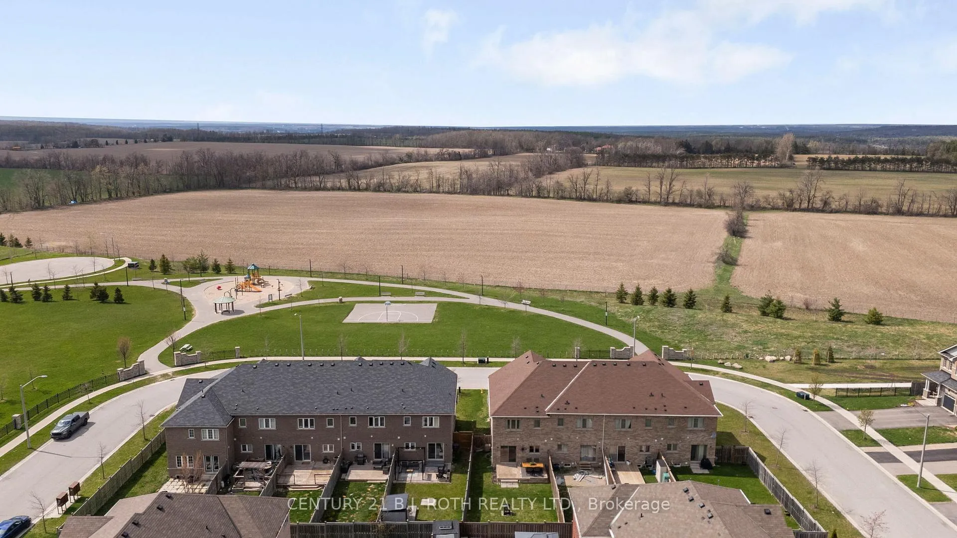 Photo 33 of 33 Snelgrove Crescent, Barrie, Sunnidale — HOMEH