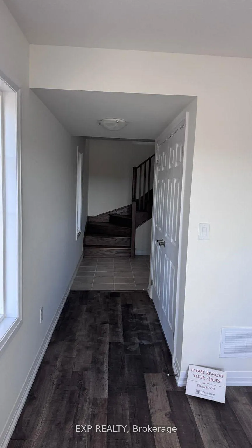 Photo 11 of 47 Stanley Ave Crescent, Haldimand — HOMEH