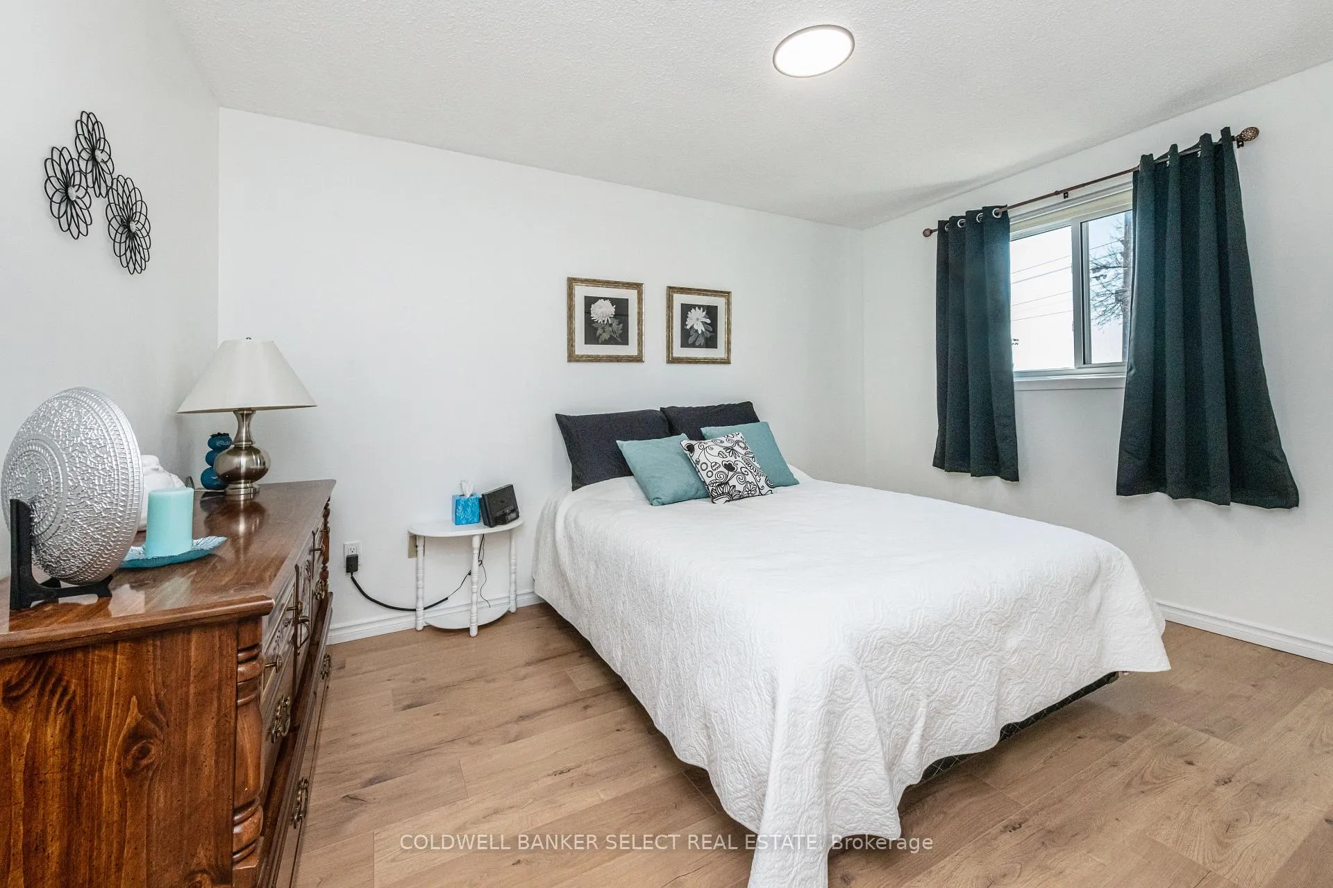 Photo 24 of 354 Whitehead Crescent, Caledon, Bolton North — HOMEH