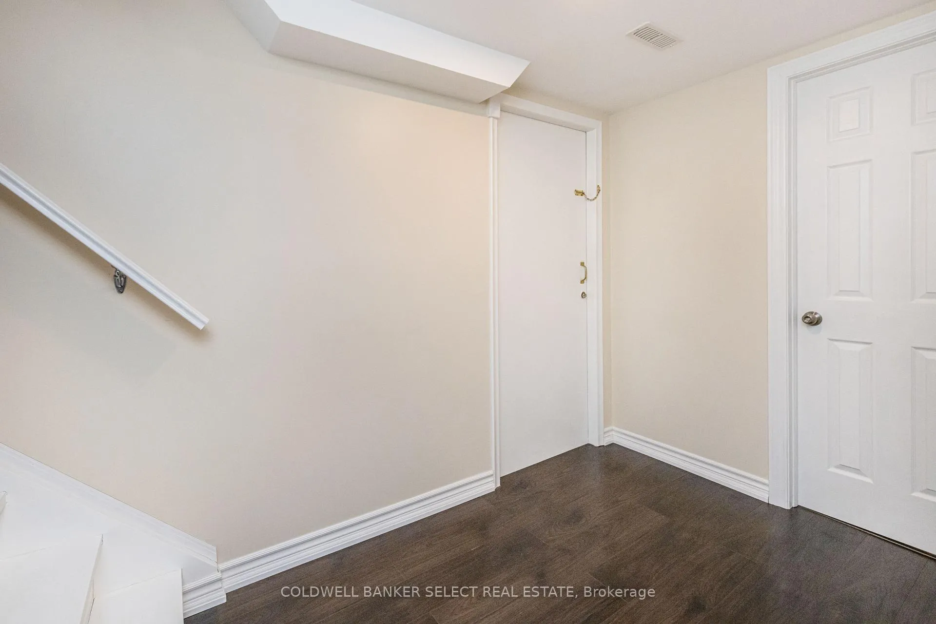 Photo 25 of 354 Whitehead Crescent, Caledon, Bolton North — HOMEH