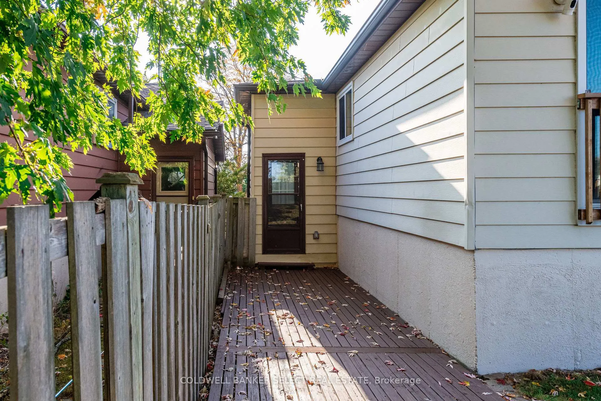 Photo 32 of 354 Whitehead Crescent, Caledon, Bolton North — HOMEH