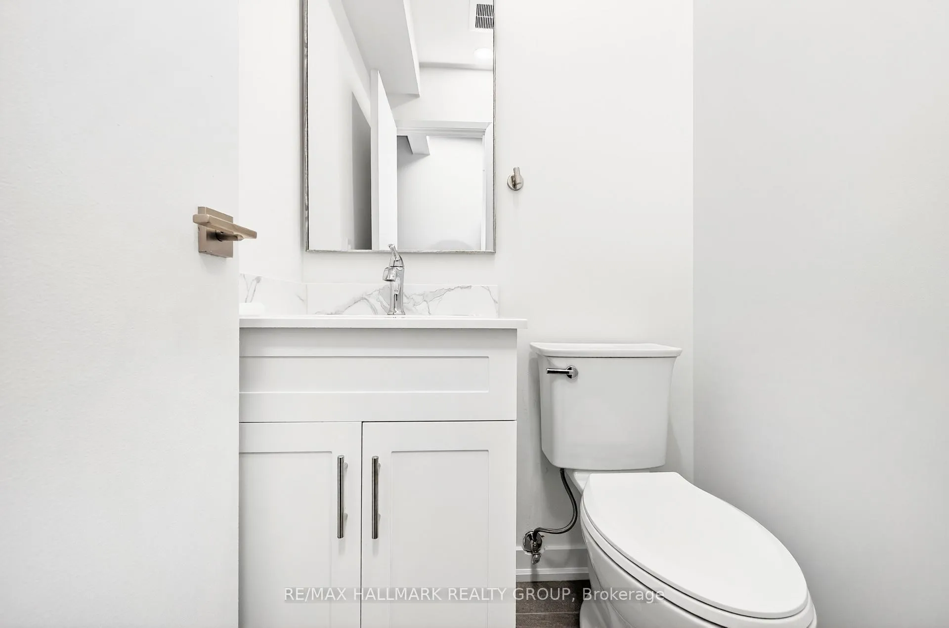Photo 4 of Unit 111, 1457 Murdock Gate, Ottawa, Cyrville — HOMEH