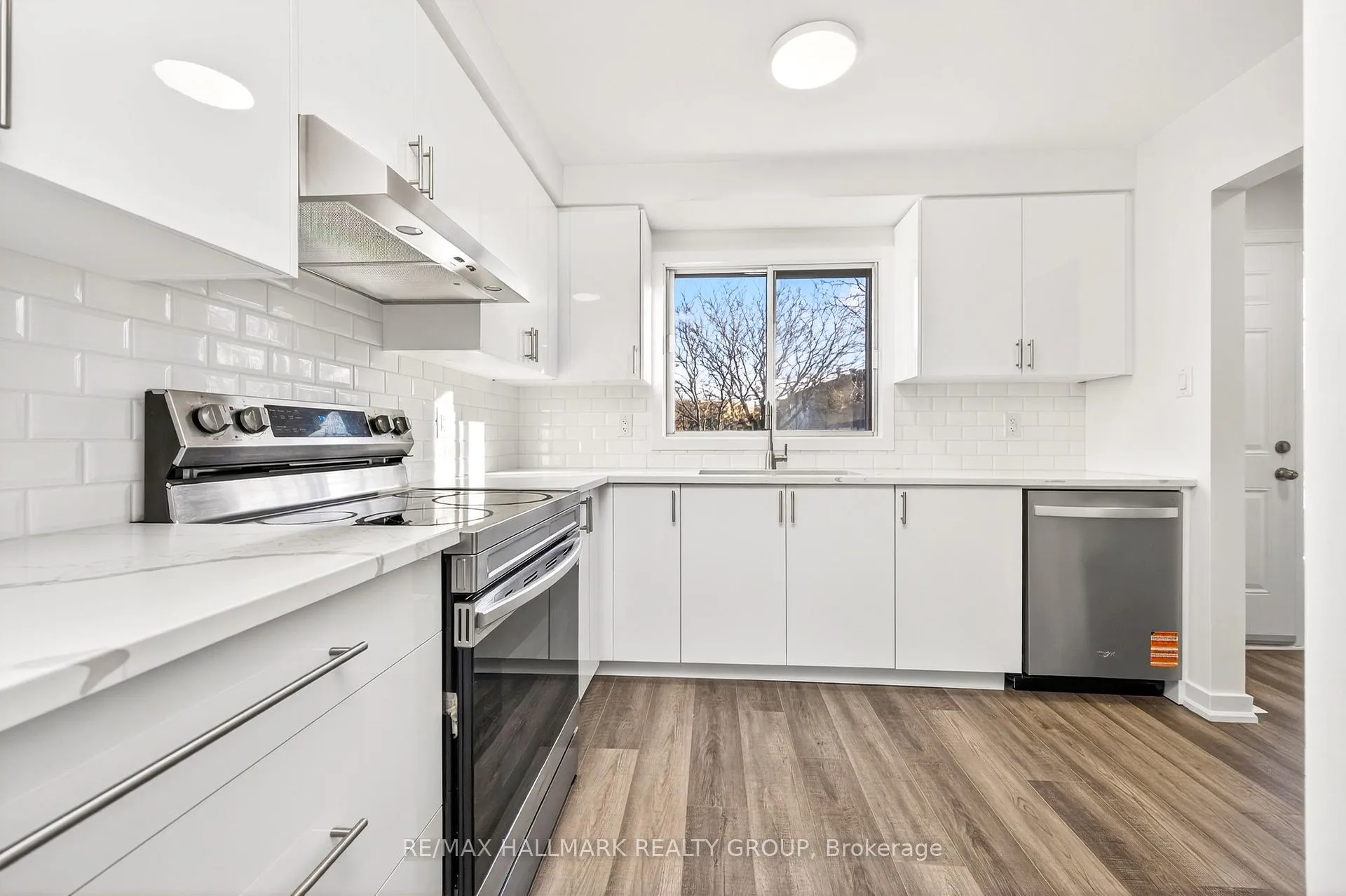 Photo 7 of Unit 111, 1457 Murdock Gate, Ottawa, Cyrville — HOMEH
