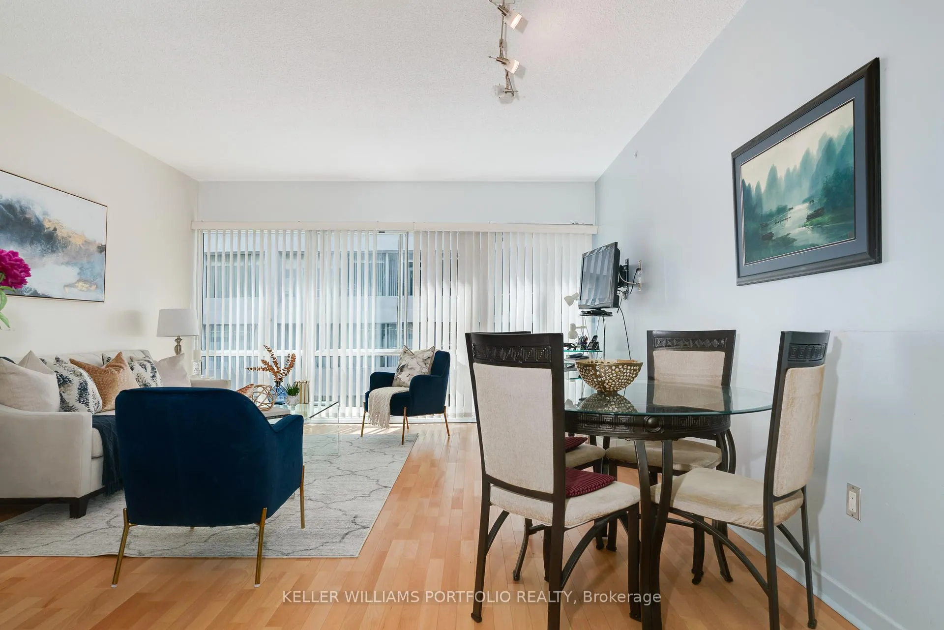 Photo 3 of Unit 413, 71 Front Street E, Toronto, Waterfront Communities — HOMEH