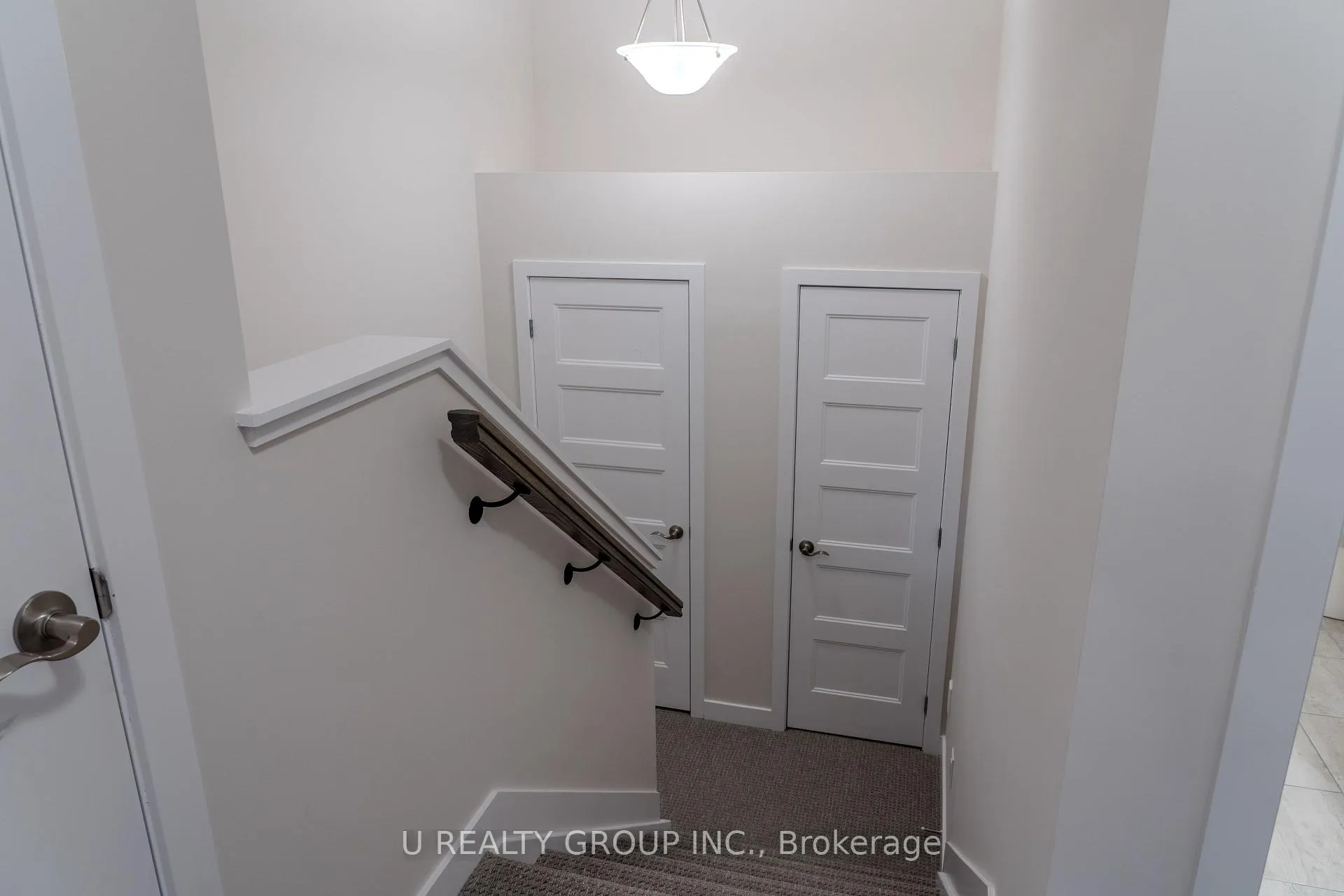 Photo 17 of 507 Lourmarin Pvt, Ottawa, Avalon East — HOMEH
